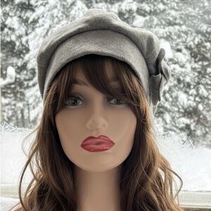 deLux Heather Grey Wool Blend Newsboy
Cloche Hat Floral Rosette Accent